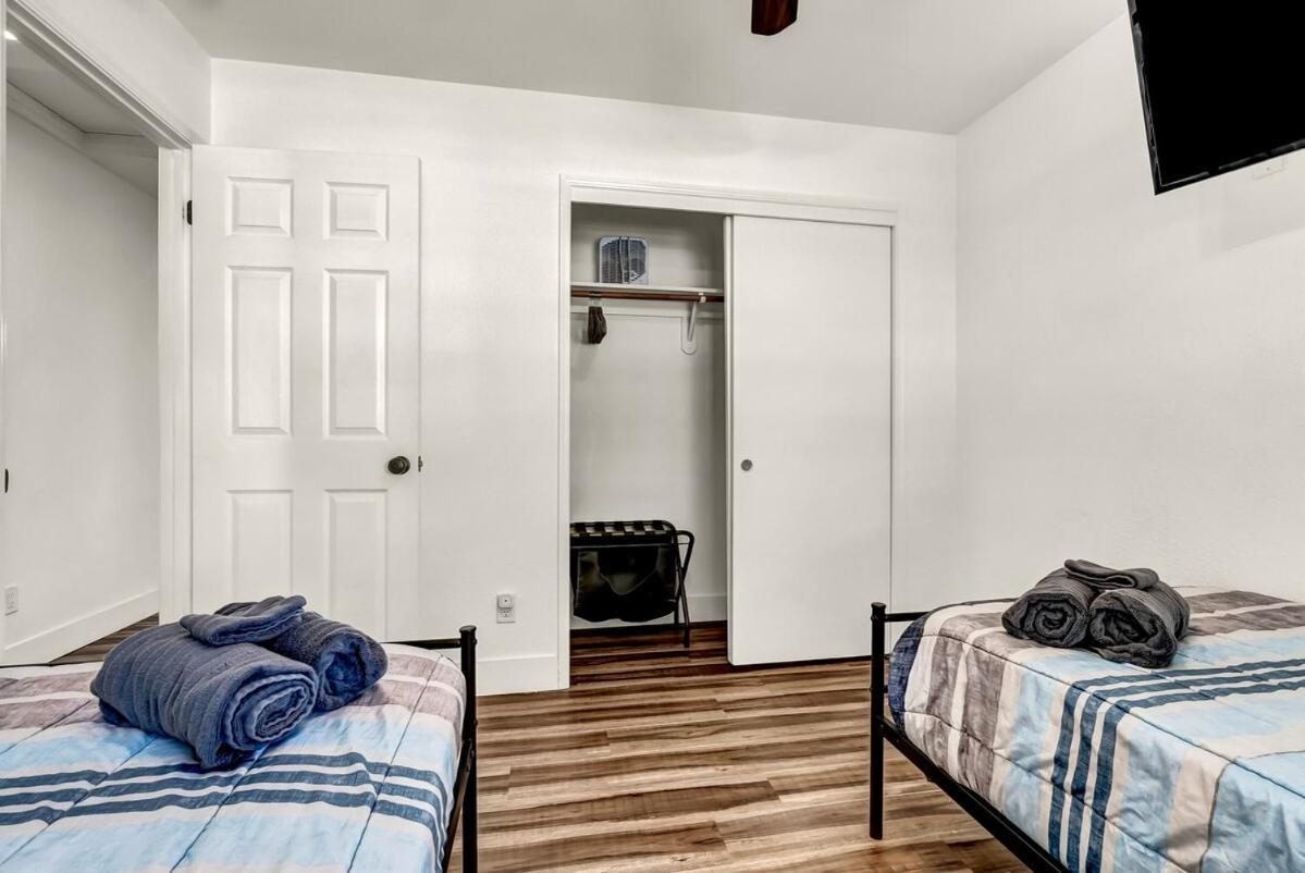 Magnolia Peaceful Vibes Cozy Near Hospital Villa Hanford Exterior photo